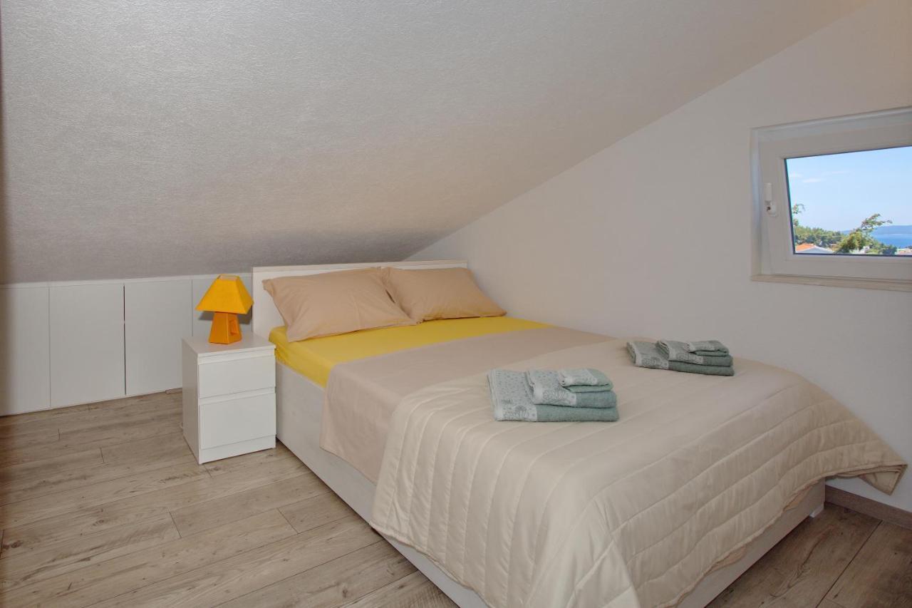 Nemira Beach Getaway Omis Exterior photo